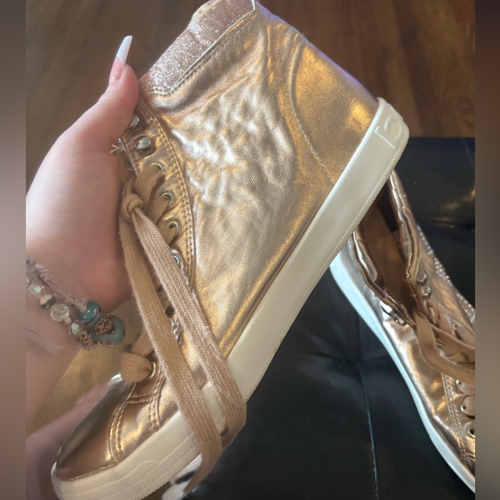 bebe Metallic Rose Gold High-Top Sneakers with Crystal Logo - Picture 5 of 8